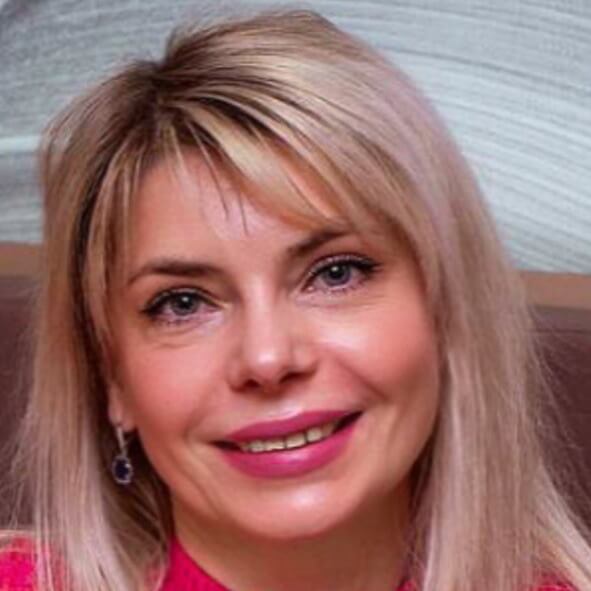 Олена Лавренова Олена Лавренова